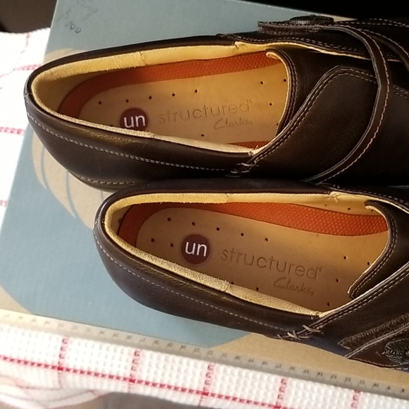 NWT Clarks Women's size 9 Wide Brown Loafers - Picture 6 of 12